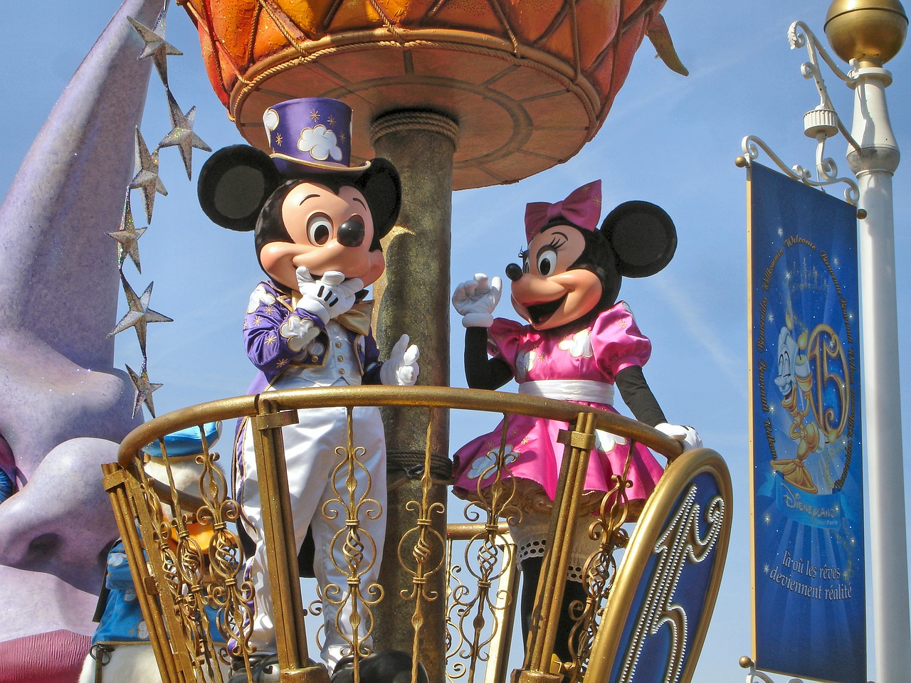 Disneyland characters parade